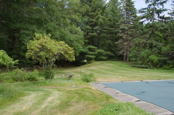 60 Topsfield Road Wenham, MA 01984 - Photo 7 of 25 Gallery Image 7