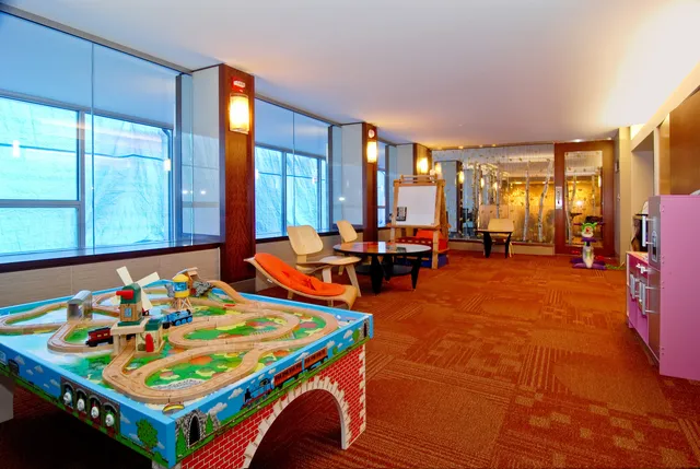 $660,000 | 400 East Randolph Street, Unit 3209, Chicago, IL 60601