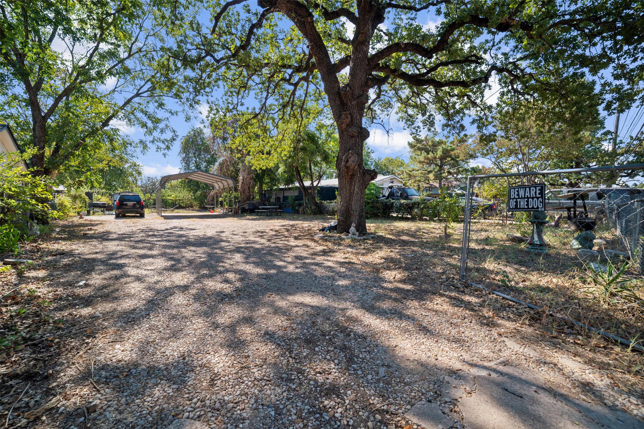 803 Vargas Road Austin, TX 78741 - Photo 5 of 10 Gallery Image 5
