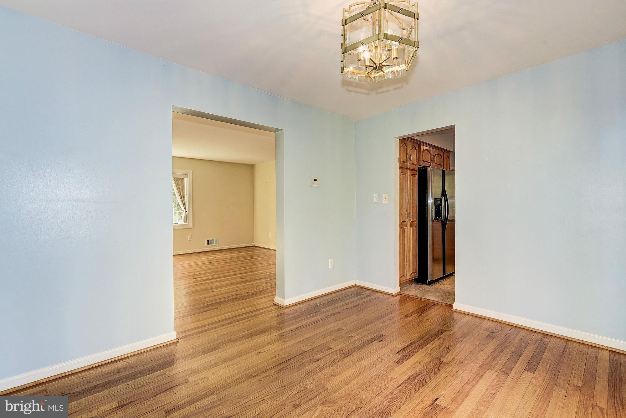 2424 Bramblebush Court Reston, VA 20191 - Photo 10 of 30 Interior (General)