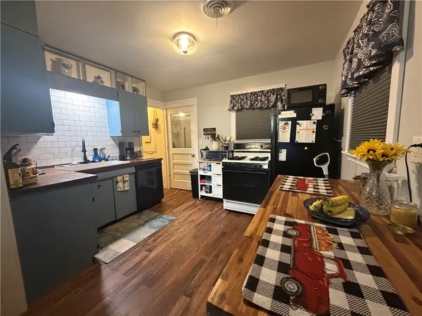 $132,000 | 50 Brookline Avenue, Big Flats, NY 14905