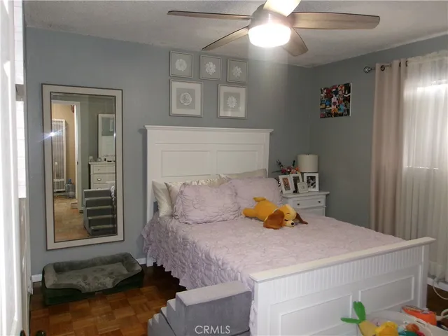 $969,000 | 7926 Wilcox Avenue, Cudahy, CA 90201