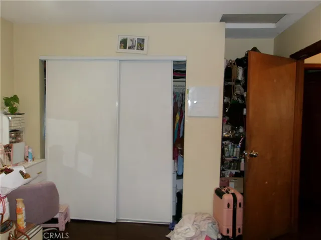 $969,000 | 7926 Wilcox Avenue, Cudahy, CA 90201