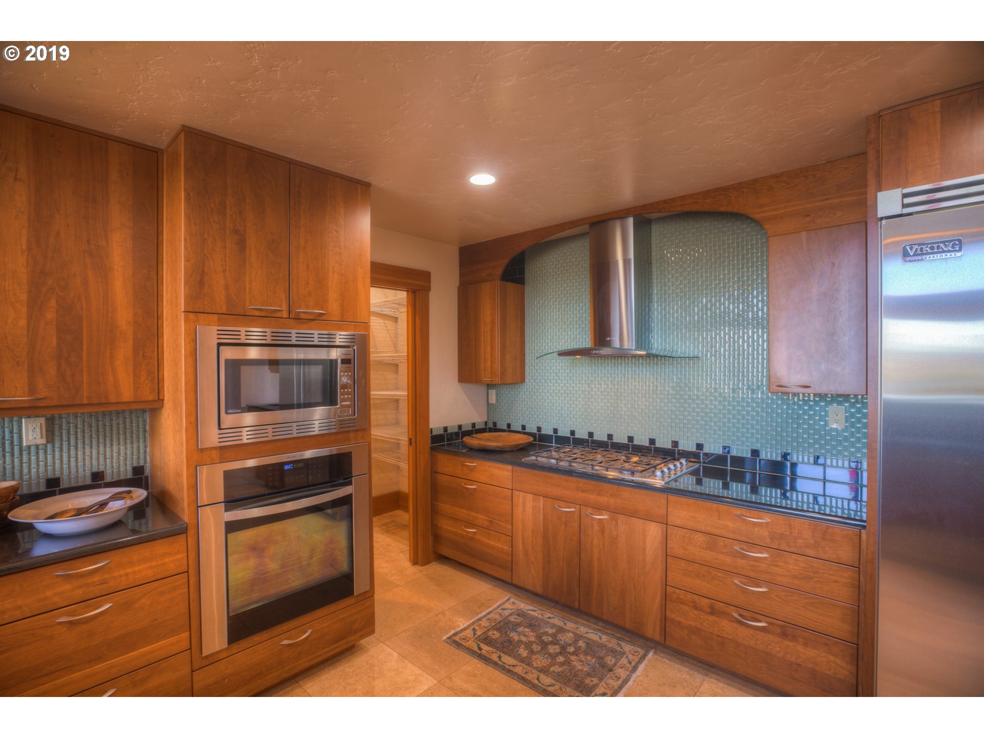 2043 Rattler Ridge Road Mosier, OR 97040 - Photo 8 of 32 Gallery Image 8
