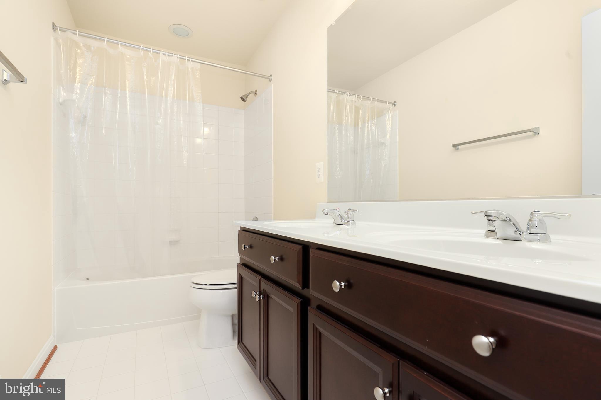 14104 Port Town Road Accokeek, MD 20607 - Photo 20 of 30 Bath