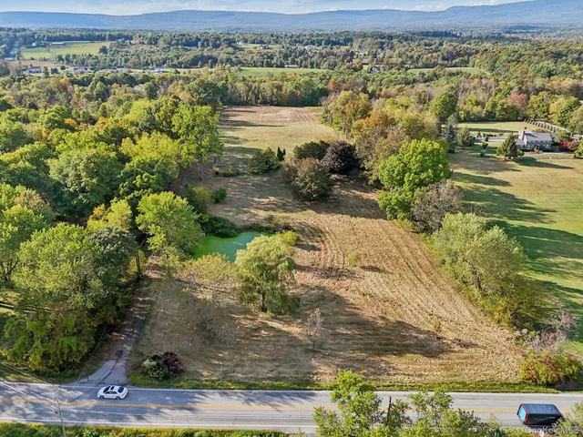 $700,000 | 728 Highway 302, Pine Bush, NY 12566