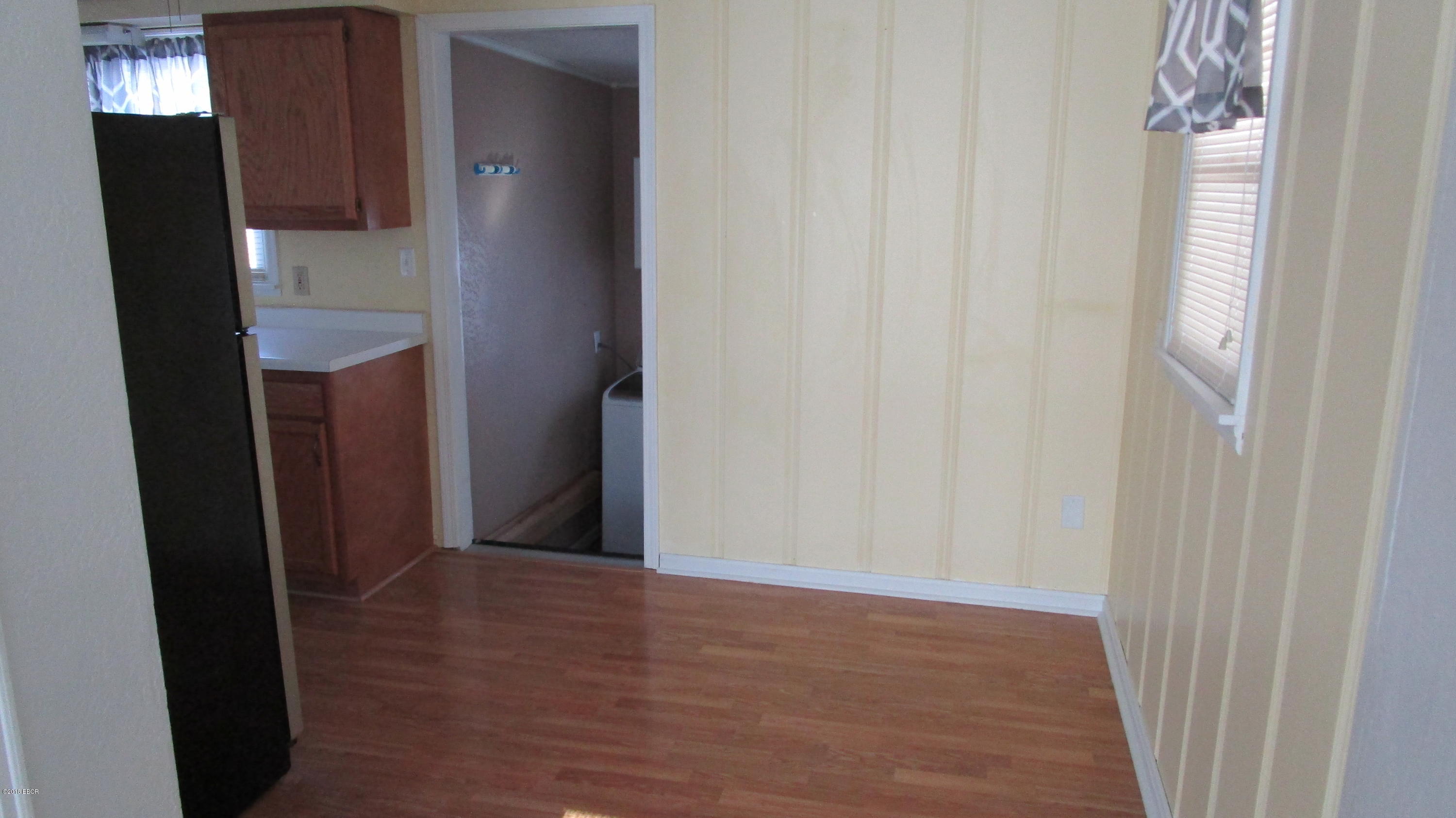 732 West 5th Street Flora, IL 62839 - Photo 17 of 50 Gallery Image 17