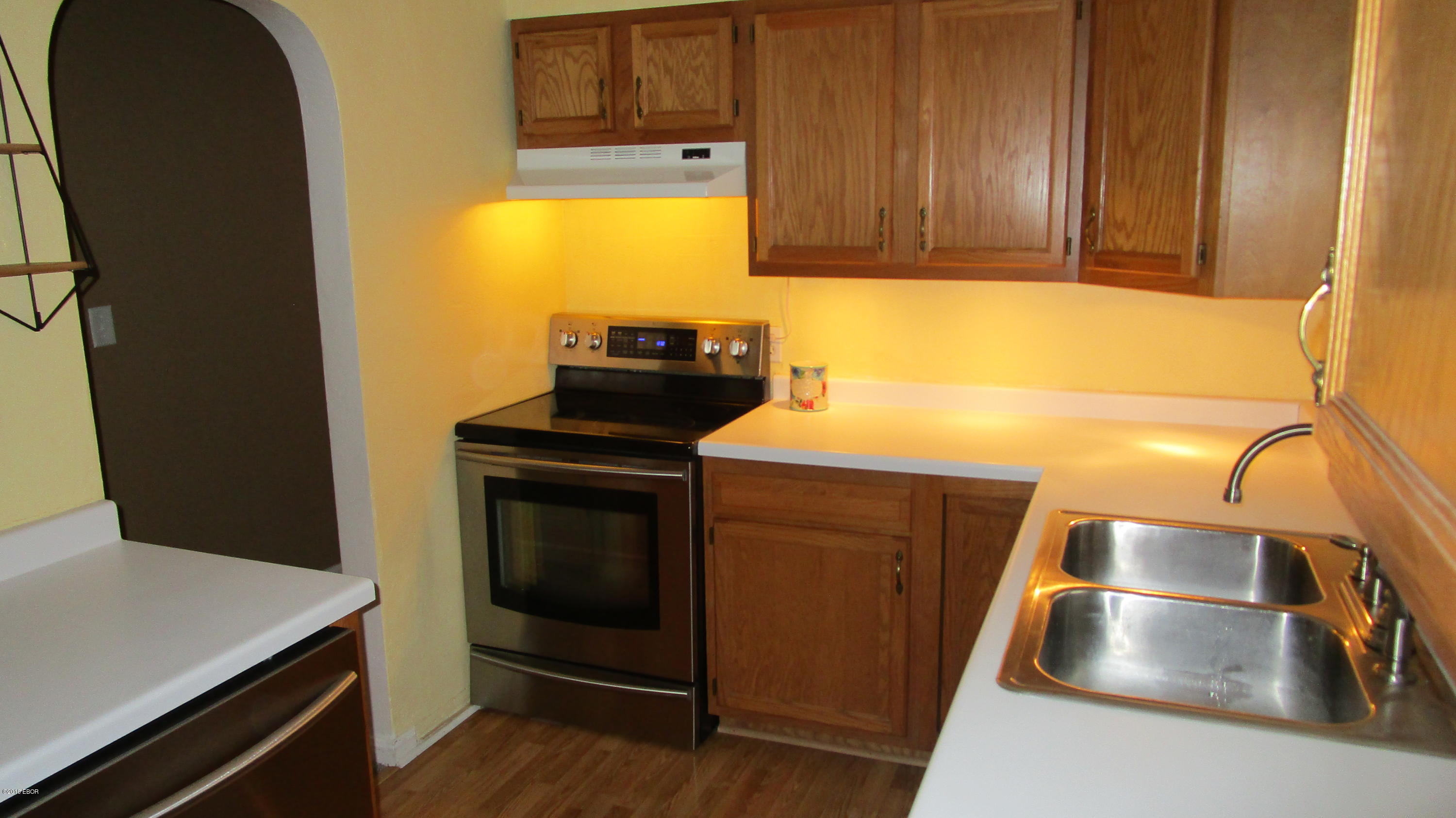 732 West 5th Street Flora, IL 62839 - Photo 21 of 50 Gallery Image 21