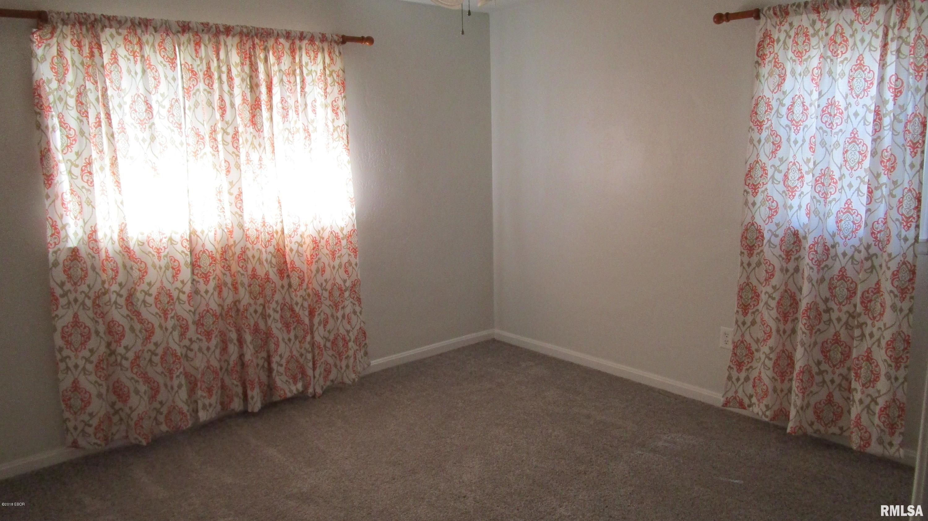 732 West 5th Street Flora, IL 62839 - Photo 35 of 50 Gallery Image 35