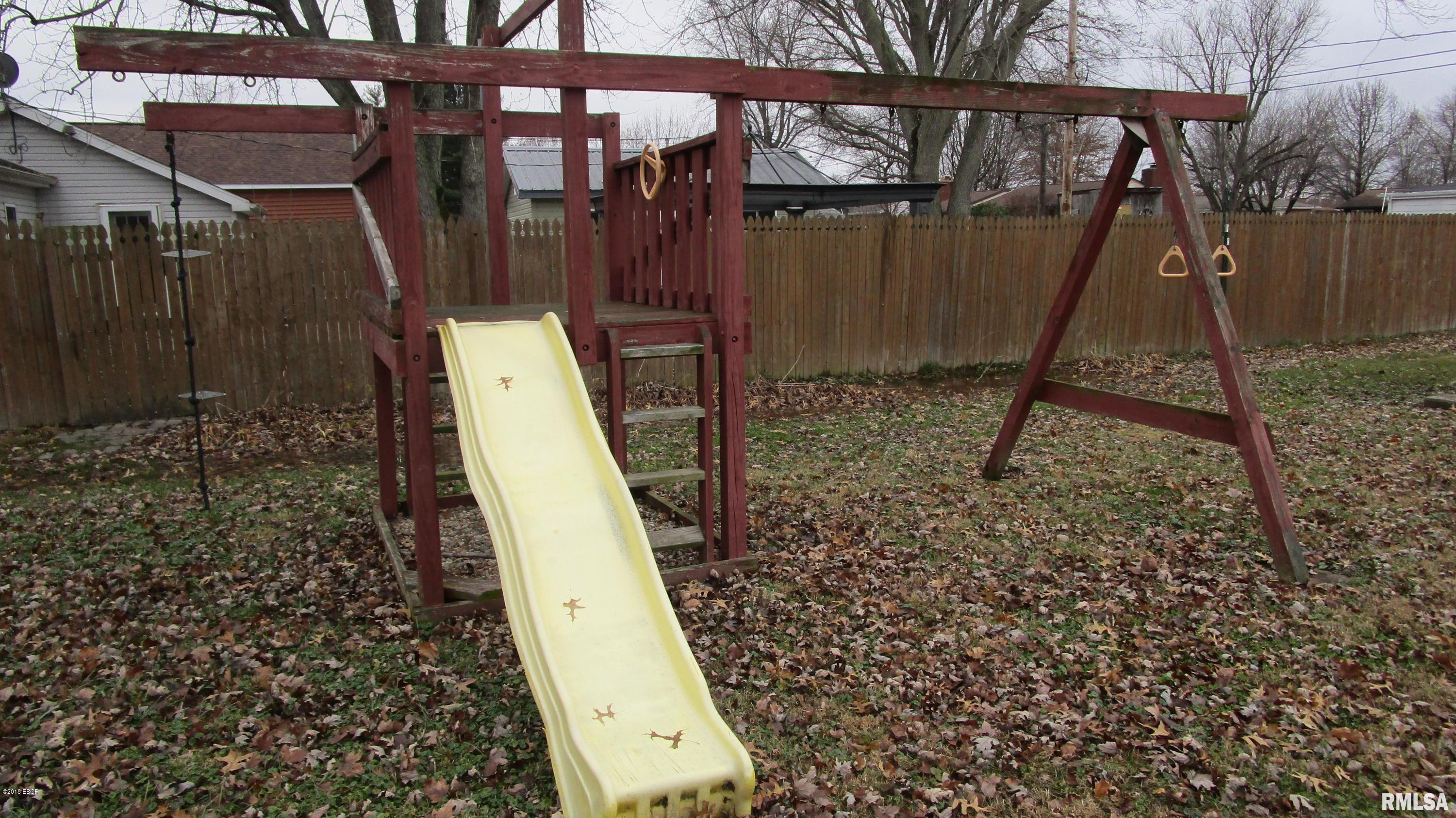 732 West 5th Street Flora, IL 62839 - Photo 47 of 50 Gallery Image 47