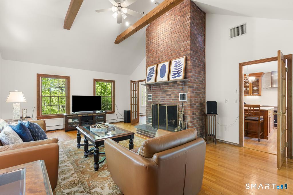 33 Topledge Road Redding, CT 06896 - Photo 8 of 36