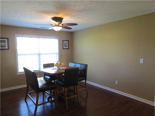 3400 Bethlehem Road Springfield, TN 37172 - Photo 7 of 20 The Breakfast Nook is a great place to connect with family over toast and coffee, or dinner at the end of a busy day