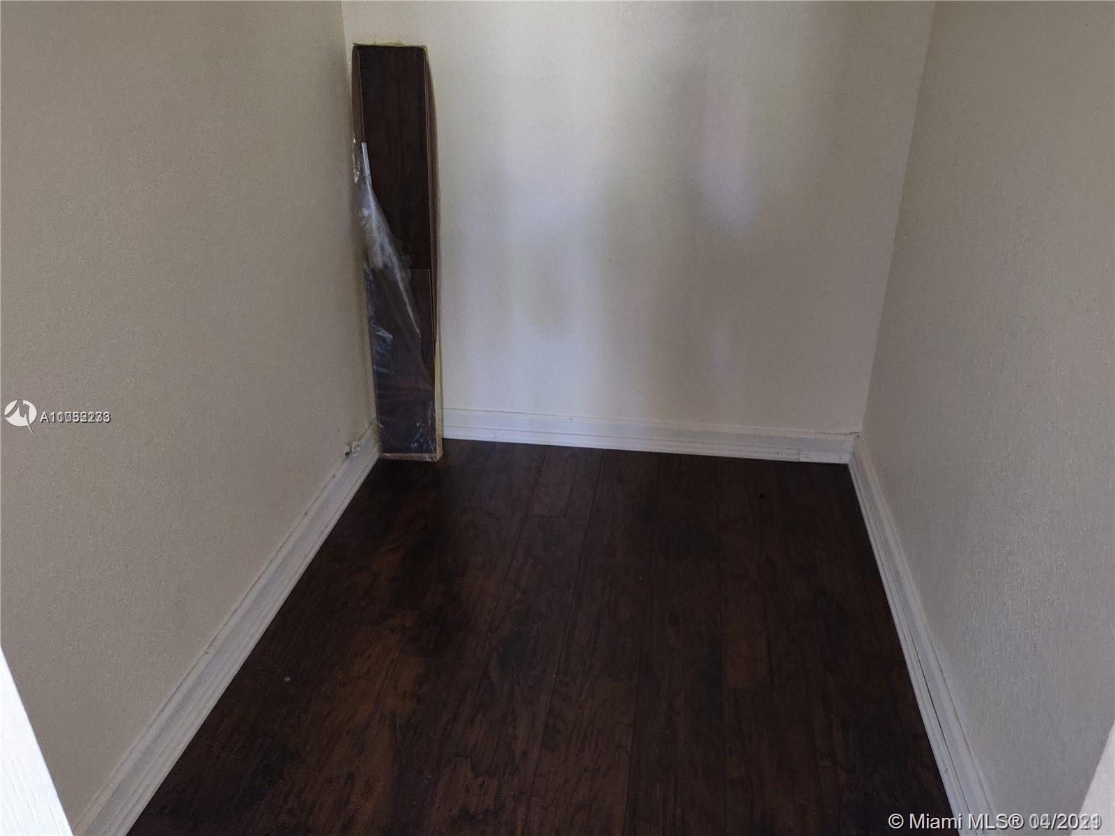 1661 Southeast 28th Street, Unit 203 Homestead, FL 33035 - Photo 3 of 9