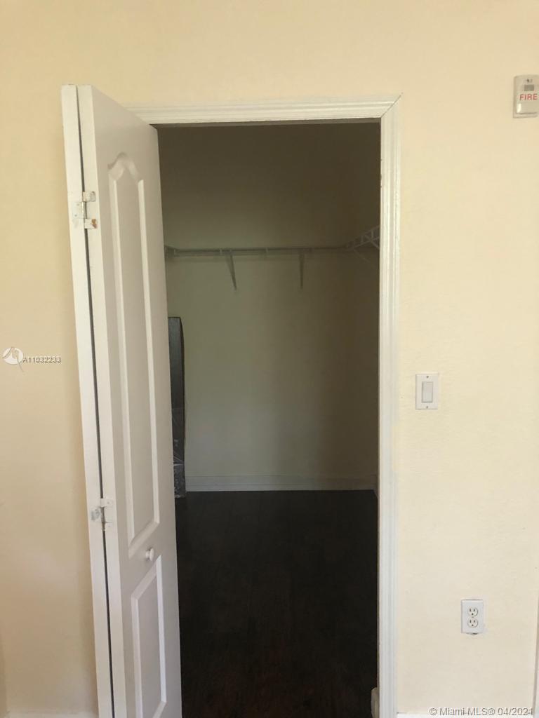 1661 Southeast 28th Street, Unit 203 Homestead, FL 33035 - Photo 8 of 9