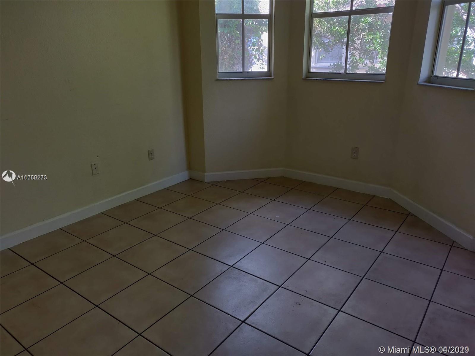 1661 Southeast 28th Street, Unit 203 Homestead, FL 33035 - Photo 9 of 9