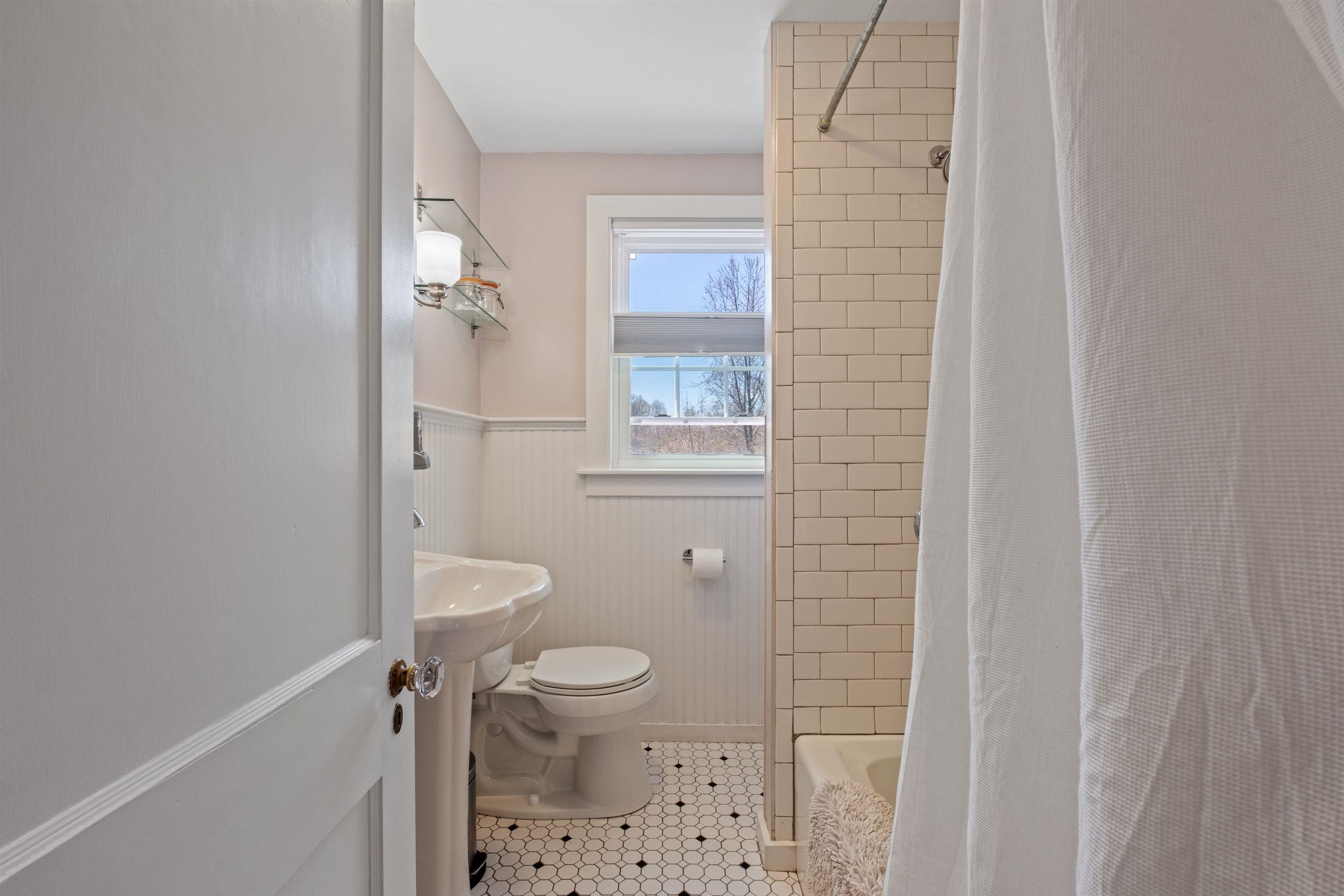 122 Thaxter Road Portsmouth, NH 03801 - Photo 38 of 60 Gallery Image 38