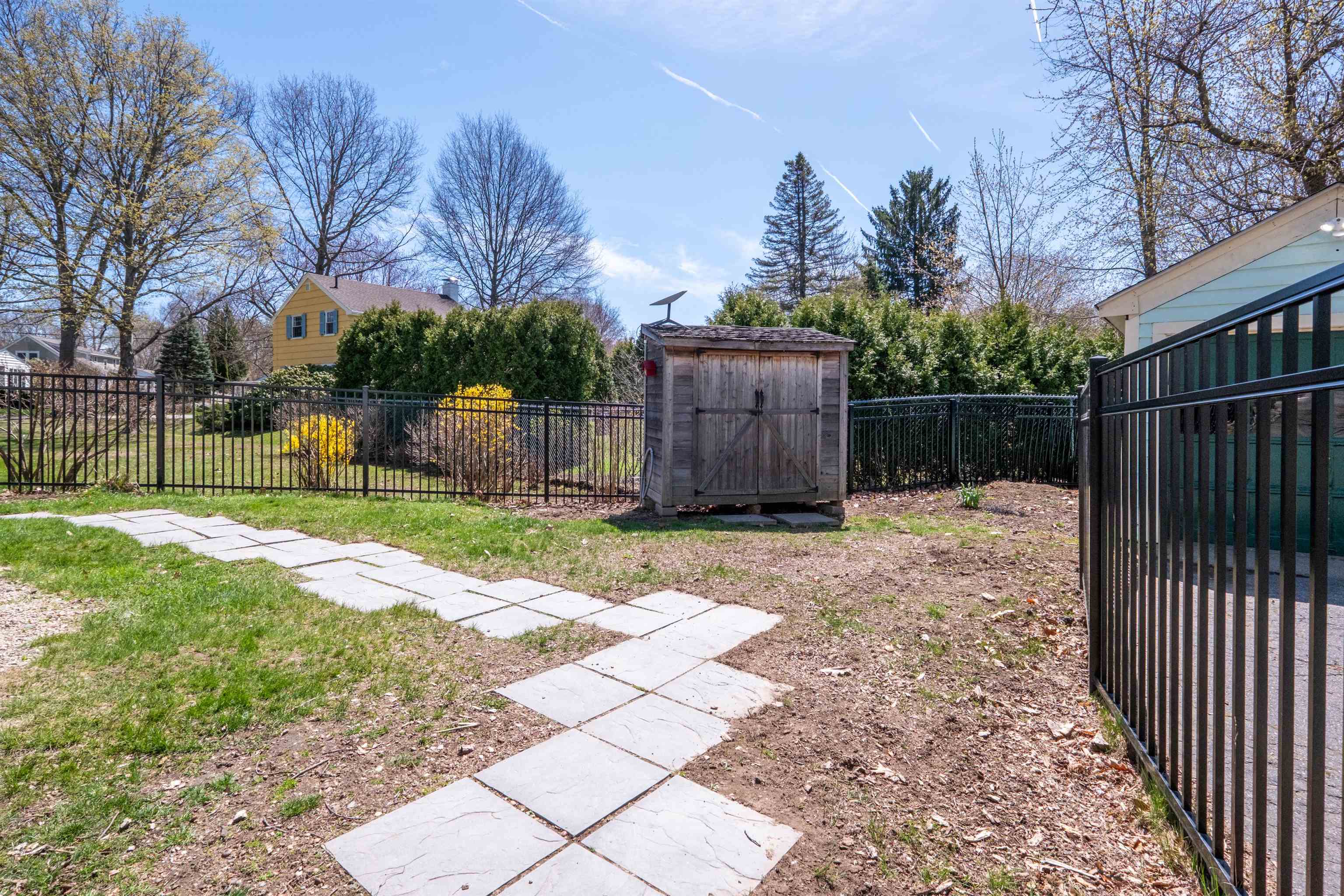 122 Thaxter Road Portsmouth, NH 03801 - Photo 56 of 60 Gallery Image 56