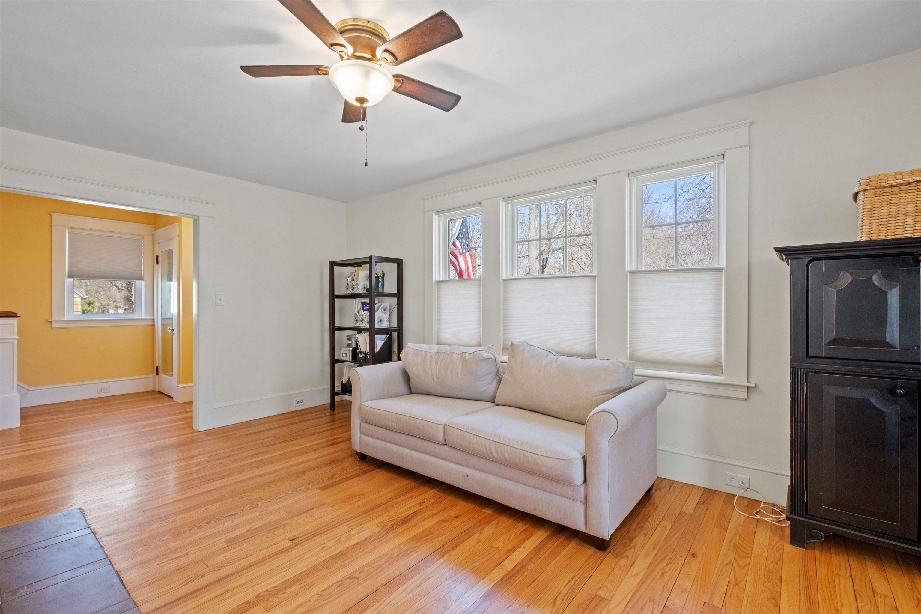 122 Thaxter Road Portsmouth, NH 03801 - Photo 9 of 60 Gallery Image 9