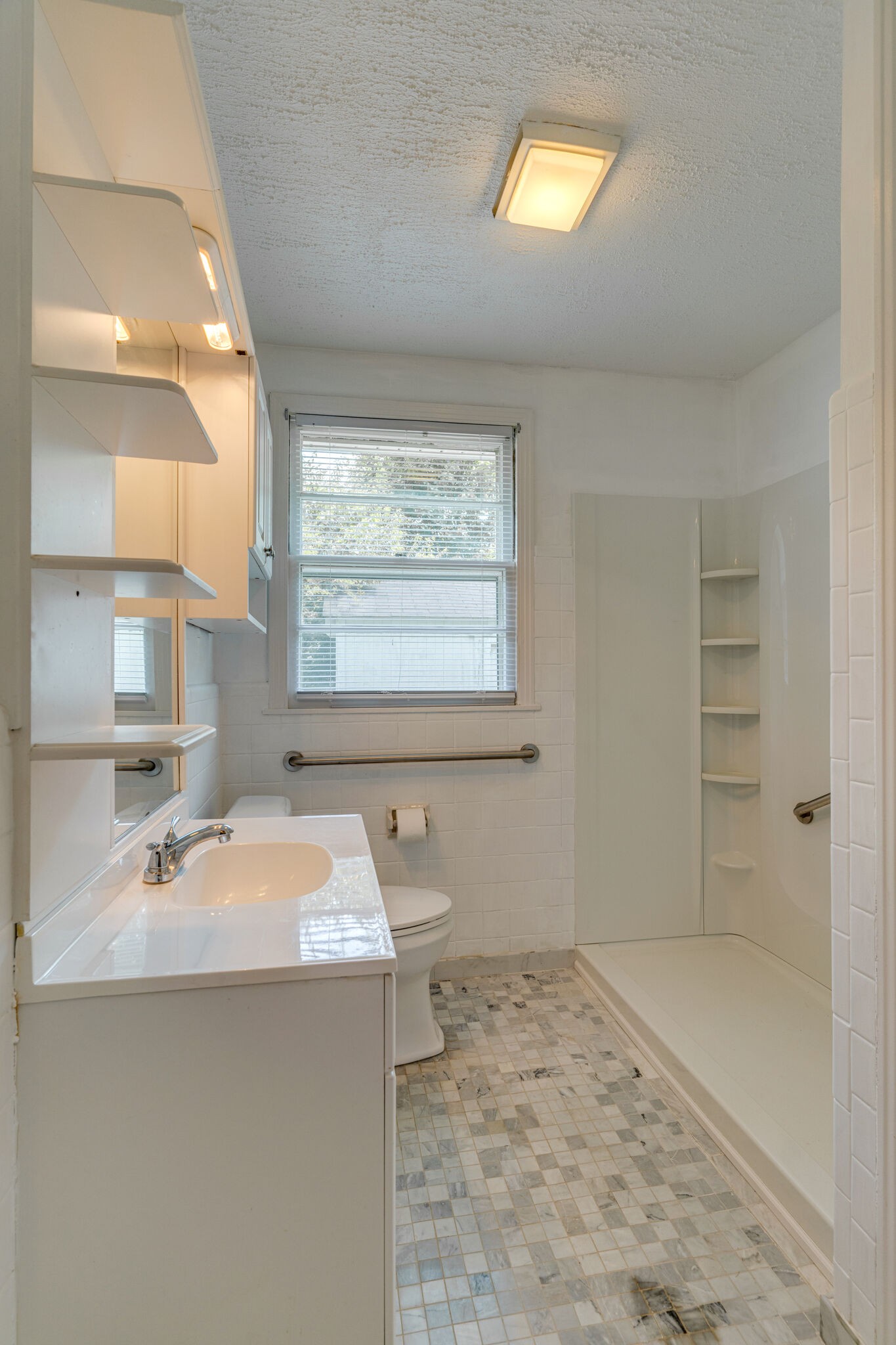 511 Hogan Road Nashville, TN 37220 - Photo 11 of 37 Gallery Image 11