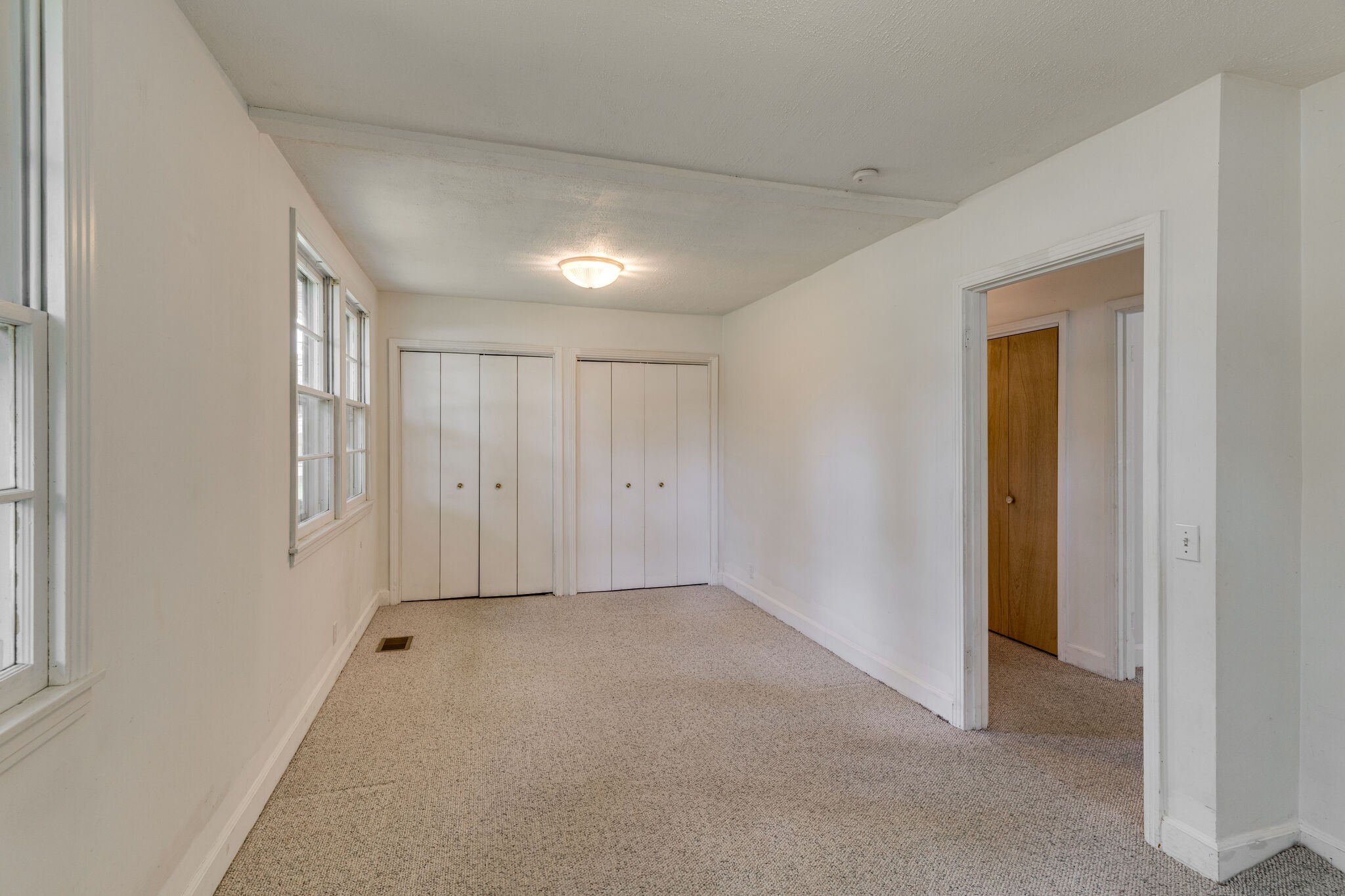 511 Hogan Road Nashville, TN 37220 - Photo 13 of 37 Gallery Image 13