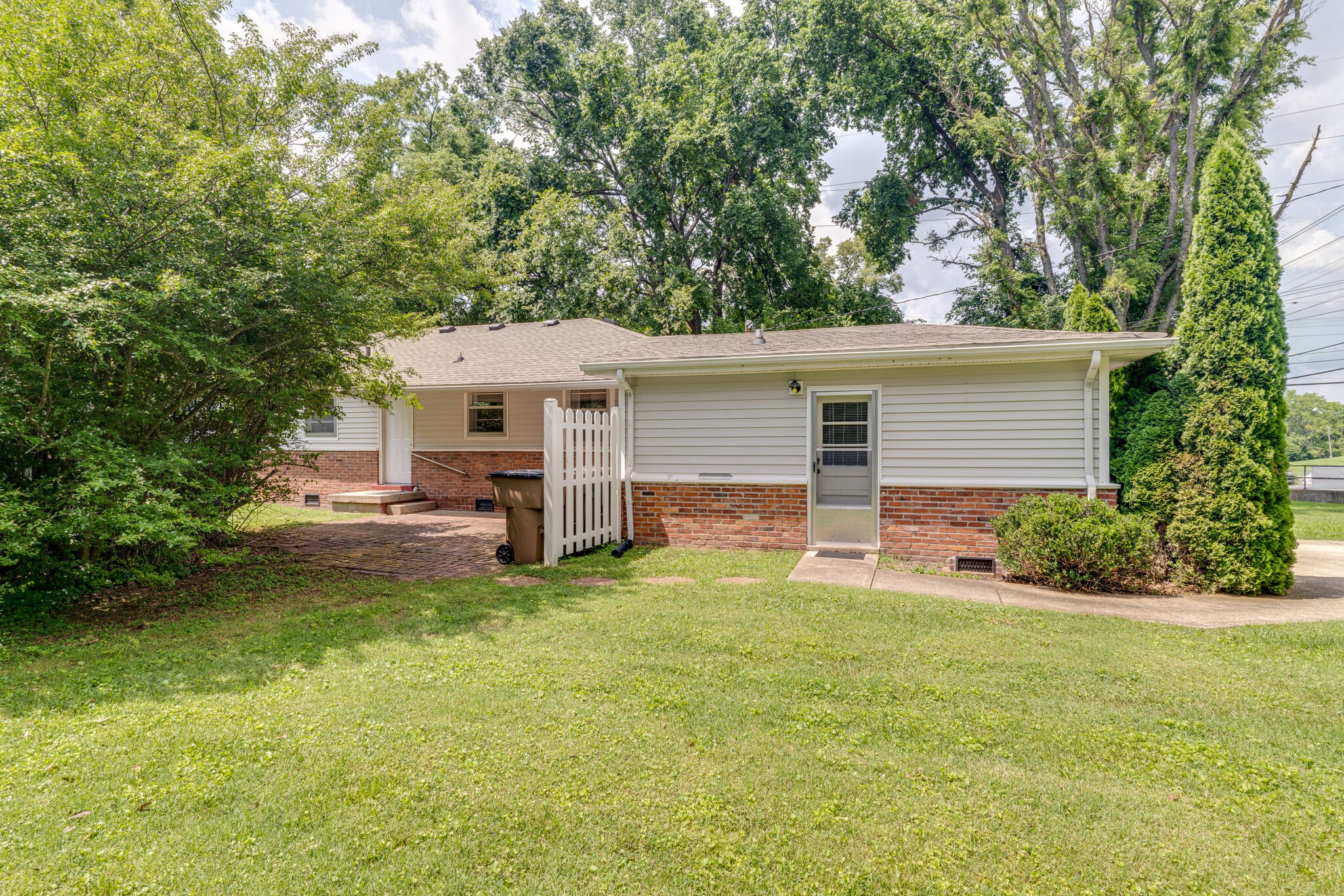 511 Hogan Road Nashville, TN 37220 - Photo 26 of 37 Gallery Image 26