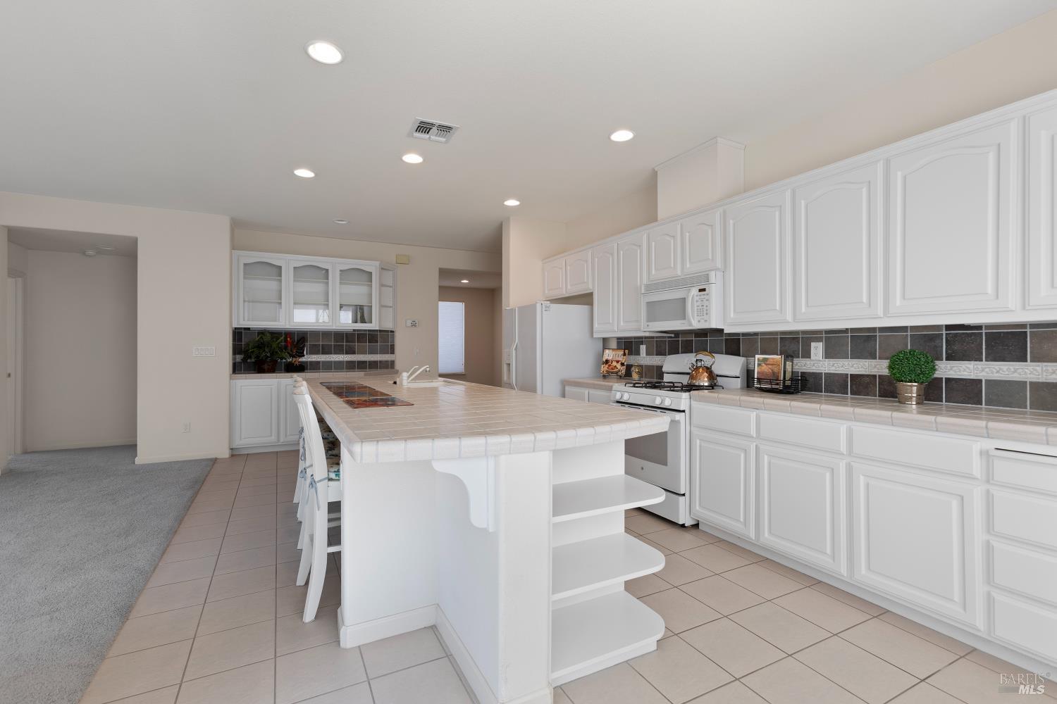 403 Bay Oaks Way Rio Vista, CA 94571 - Photo 17 of 33