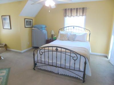 3619 John Sims Road Chattanooga, TN 37412 - Photo 19 of 29 Bedroom upstairs