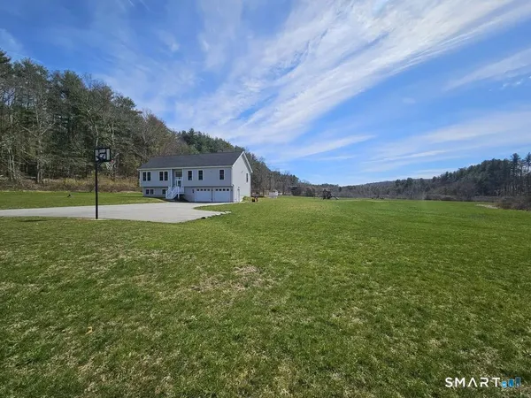 $630,000 | 380 Mashentuck Road, Killingly, CT 06239