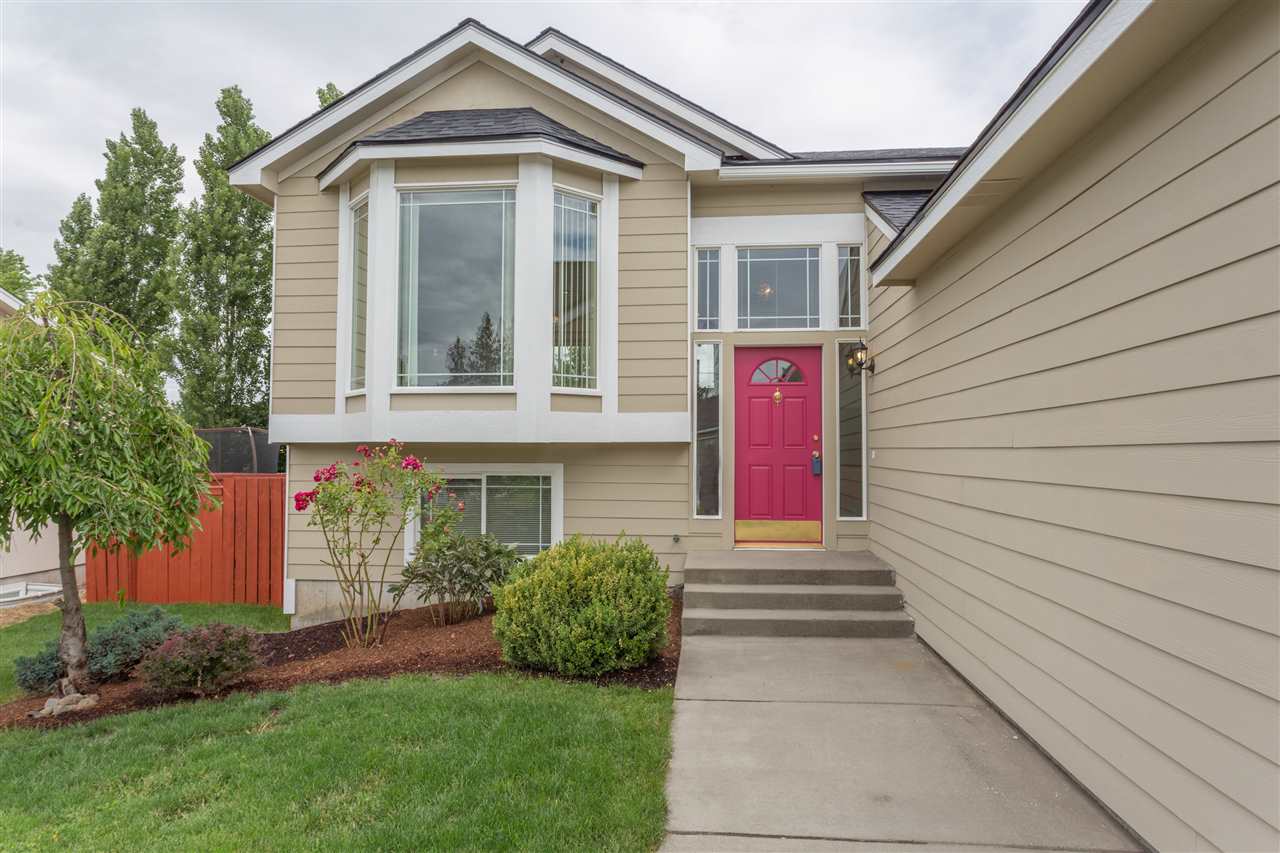 121 East Trevor Road Colbert, WA 99005 - Photo 2 of 20