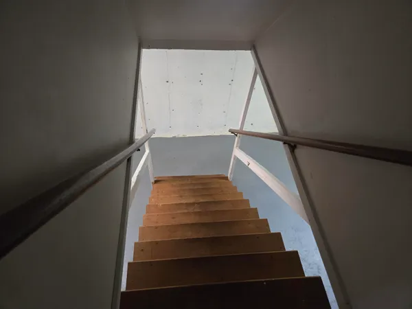 a view of entryway