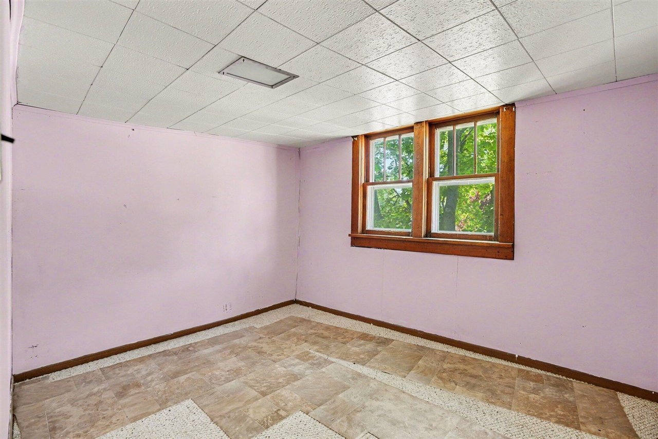 1306 27th Street Manistee, MI 49660 - Photo 13 of 17