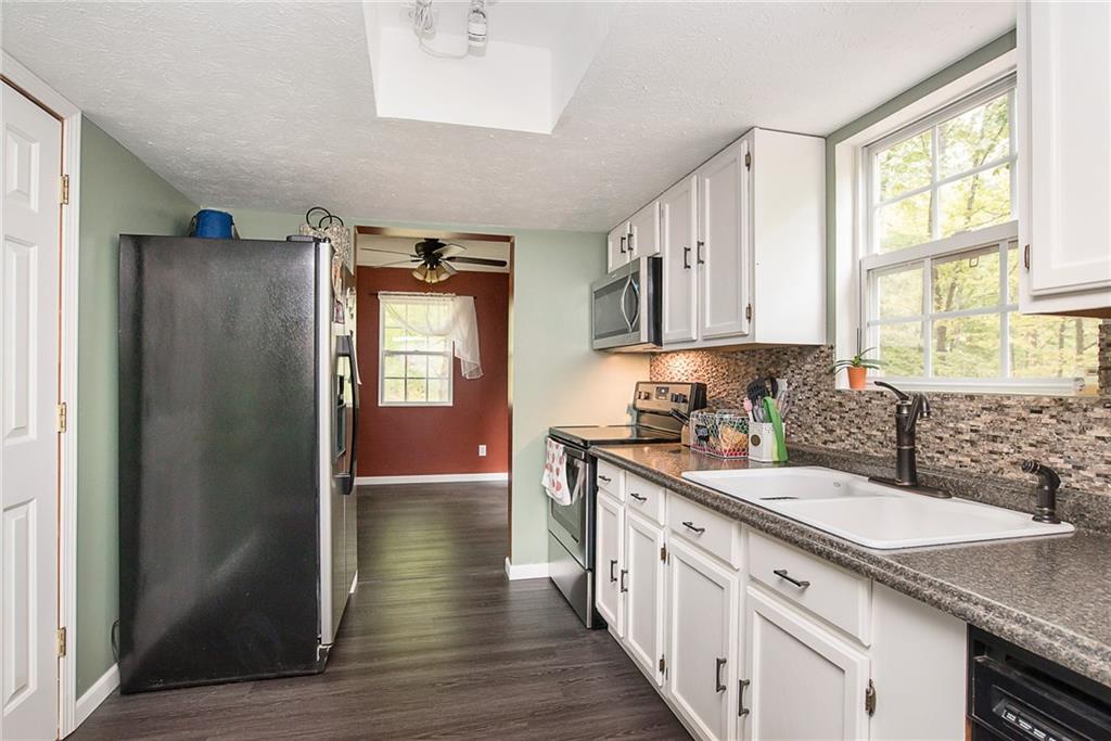 5837 Hicks Road Nineveh, IN 46164 - Photo 9 of 25 Gallery Image 9