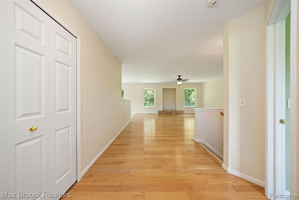 6694 North Fleming Road Howell, MI 48855 - Photo 6 of 45