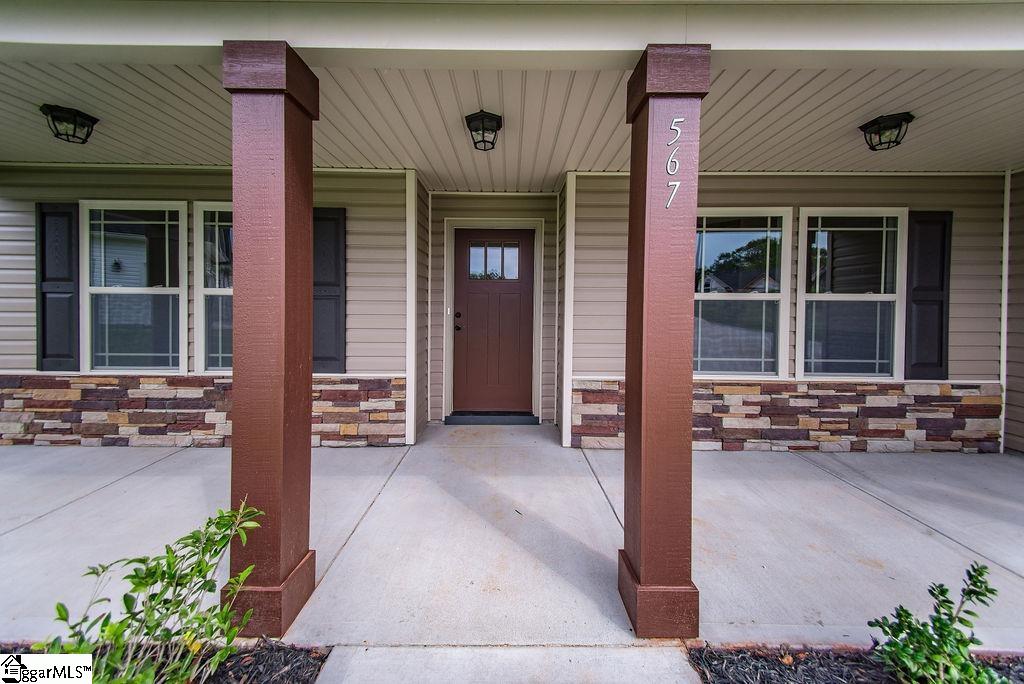 567 Foster Place Drive Inman, SC 29349 - Photo 4 of 33