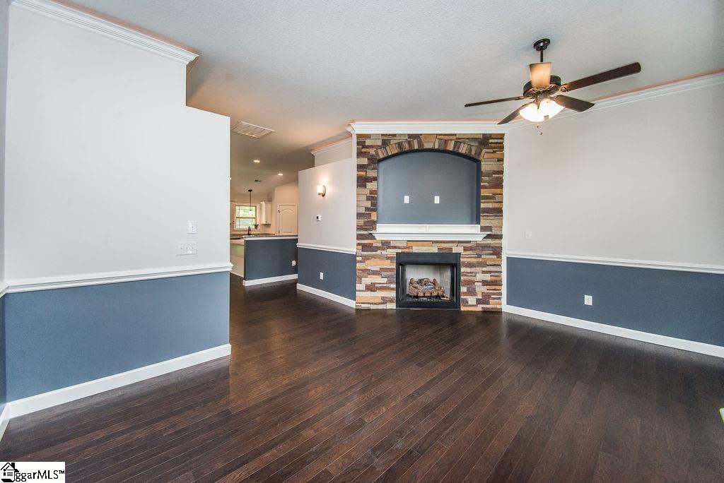 567 Foster Place Drive Inman, SC 29349 - Photo 6 of 33