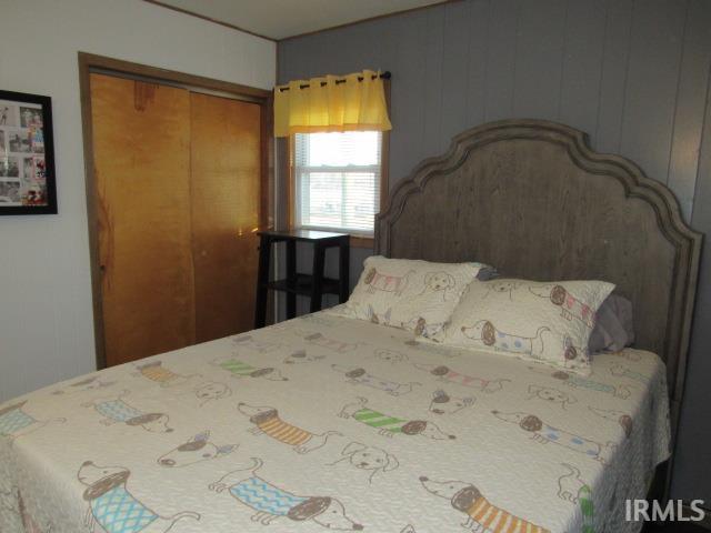 2415 Saltzman Road New Harmony, IN 47631 - Photo 14 of 36 Gallery Image 14