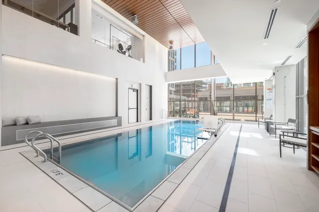 $25,000 | 133 Seaport Boulevard, Unit 2112, Boston, MA 02210