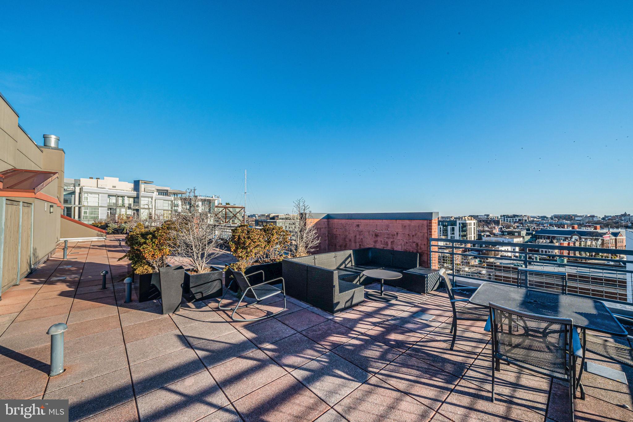 2120 Vermont Avenue Northwest, Unit 16 Washington, DC 20001 - Photo 20 of 21 a view of a terrace with furniture