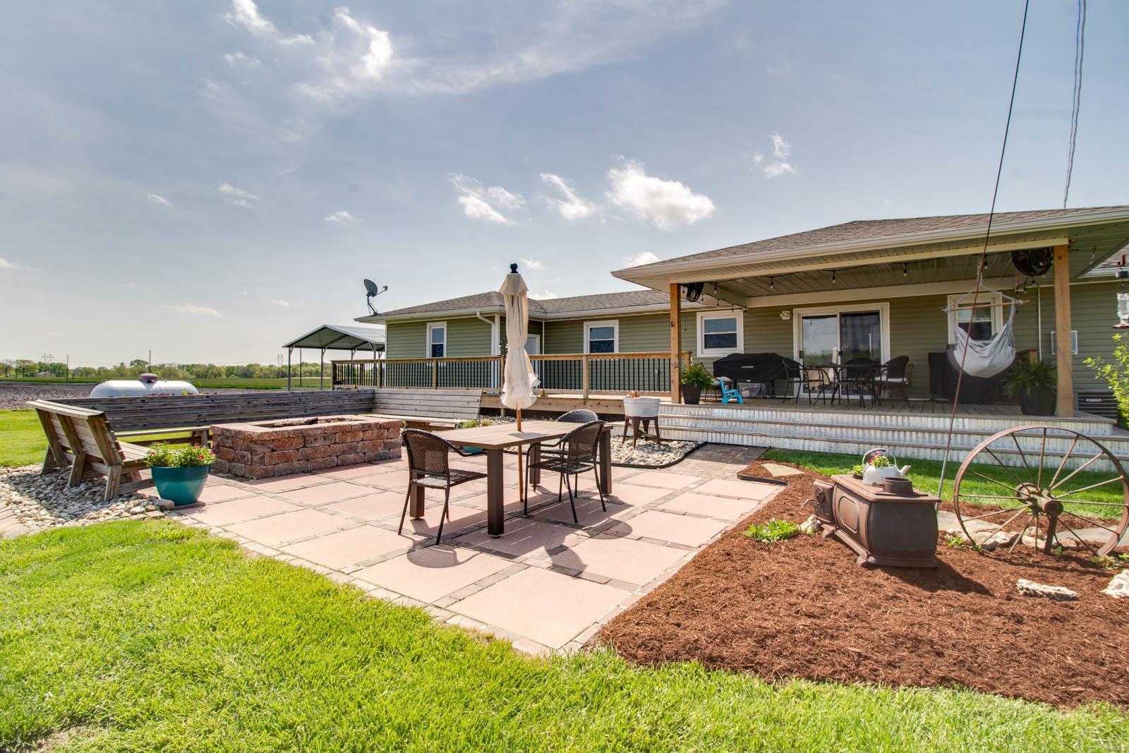 5607 Seiler Road Dorsey, IL 62021 - Photo 14 of 35