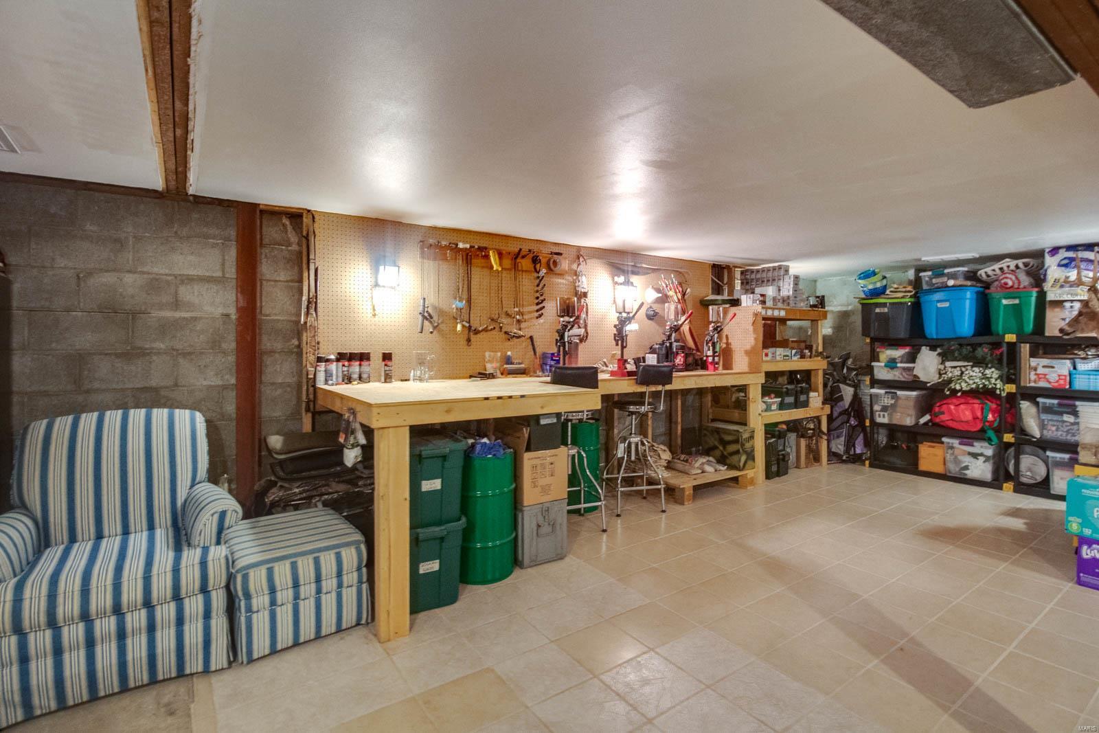5607 Seiler Road Dorsey, IL 62021 - Photo 16 of 35