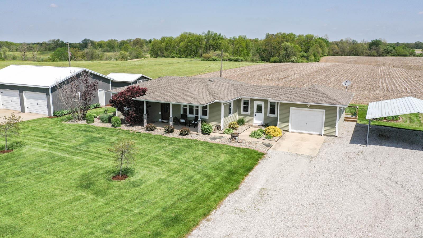 5607 Seiler Road Dorsey, IL 62021 - Photo 2 of 35