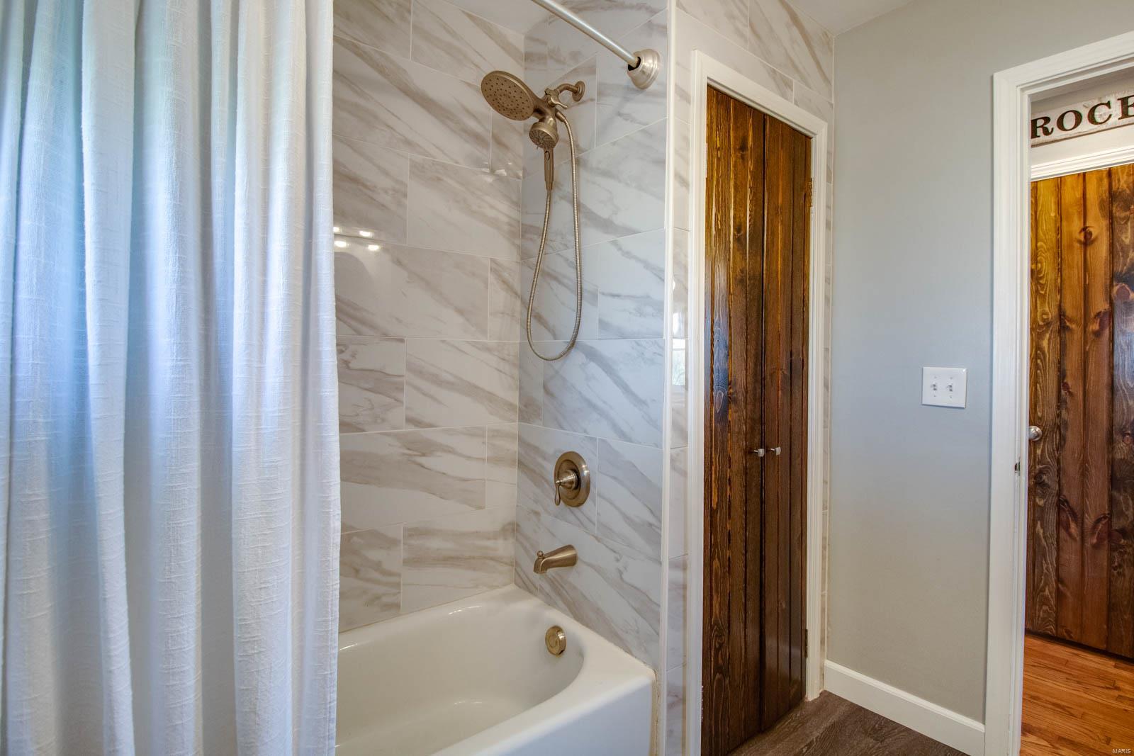 5607 Seiler Road Dorsey, IL 62021 - Photo 22 of 35