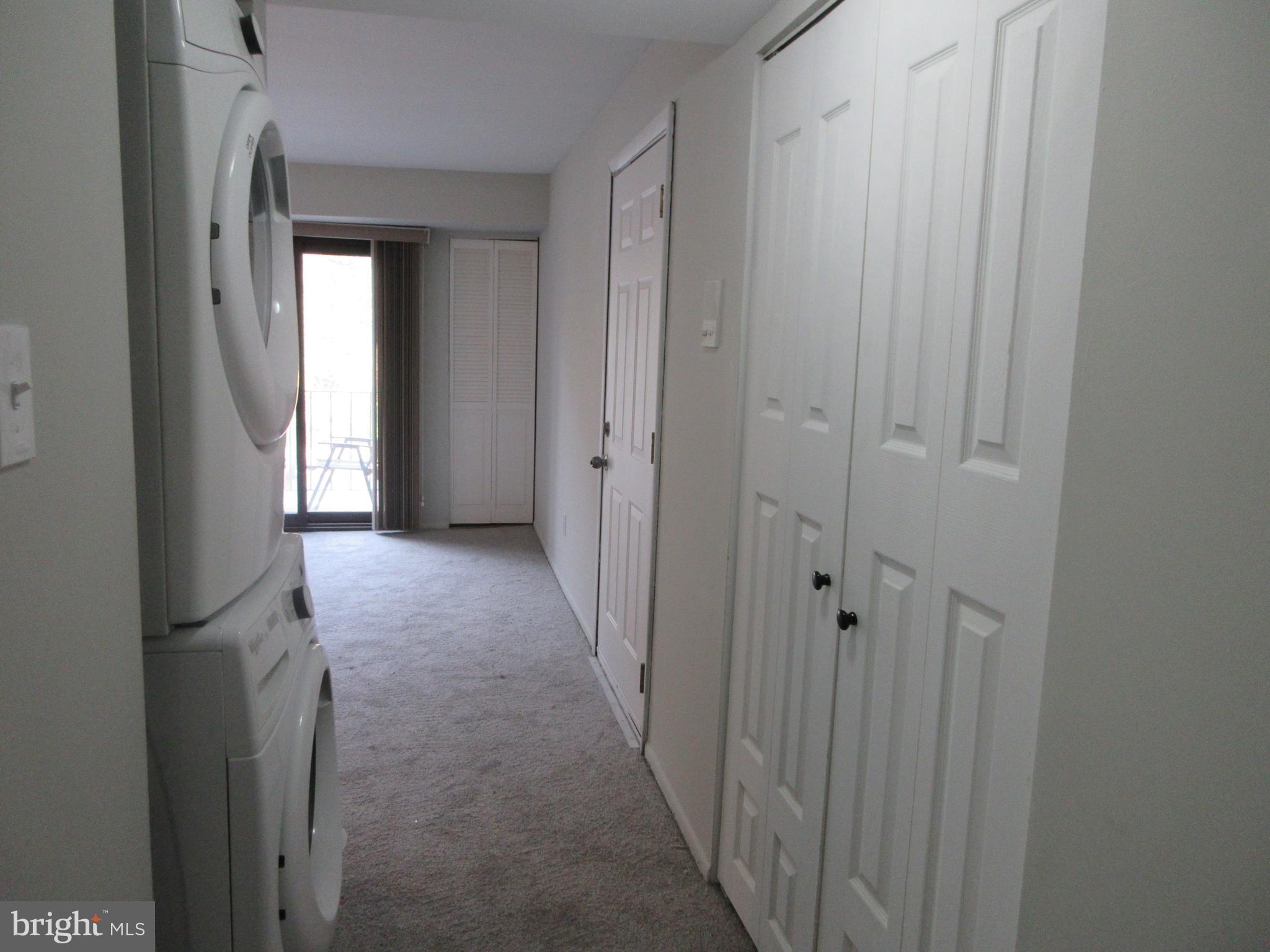 8030 Ditman Street, Unit 124V Philadelphia, PA 19136 - Photo 10 of 18 Hallway