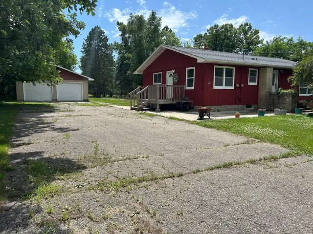 $199,900 | 518 Main Street West, Kelliher, MN 56650