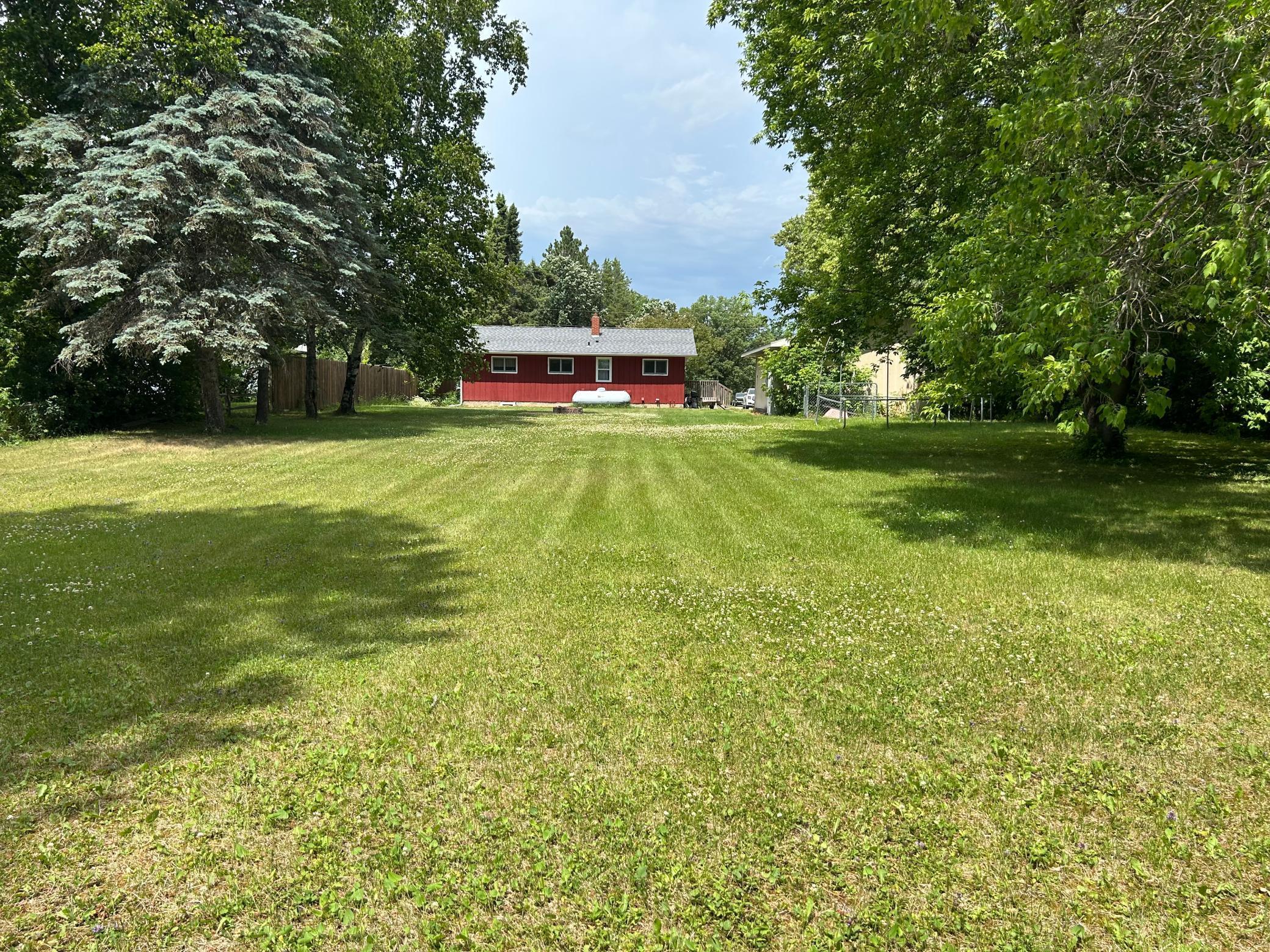 518 Main Street West Kelliher, MN 56650 - Photo 6 of 30