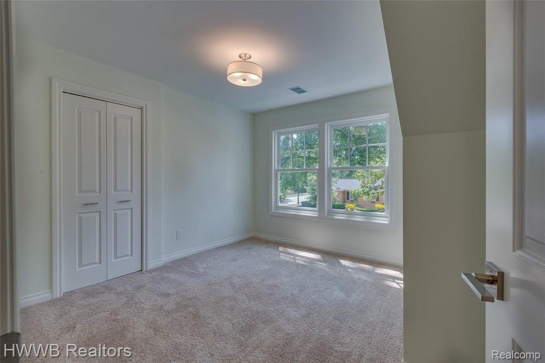 2279 Pembroke Road Birmingham, MI 48009 - Photo 16 of 29 Bedroom #1