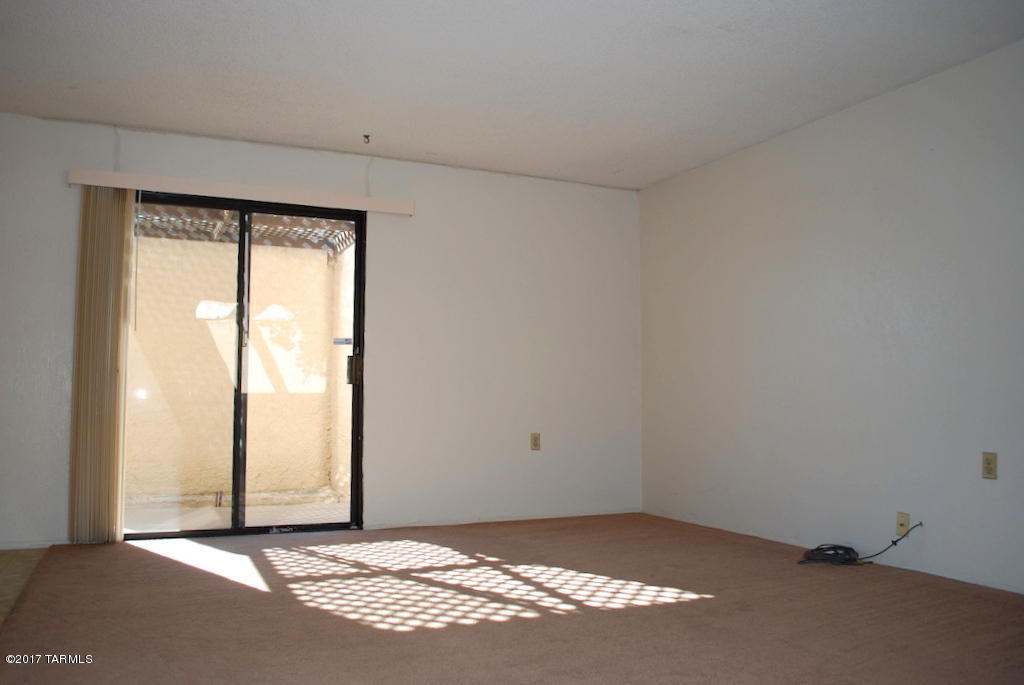 3561 East Flower Street Tucson, AZ 85716 - Photo 6 of 22