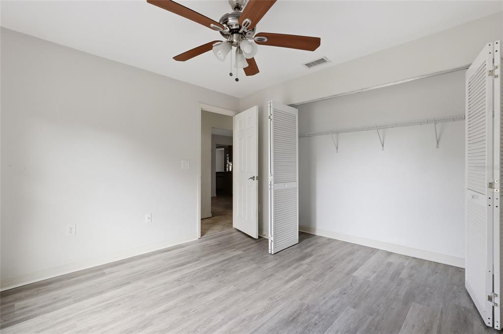 2951 Gocio Road Sarasota, FL 34235 - Photo 27 of 49