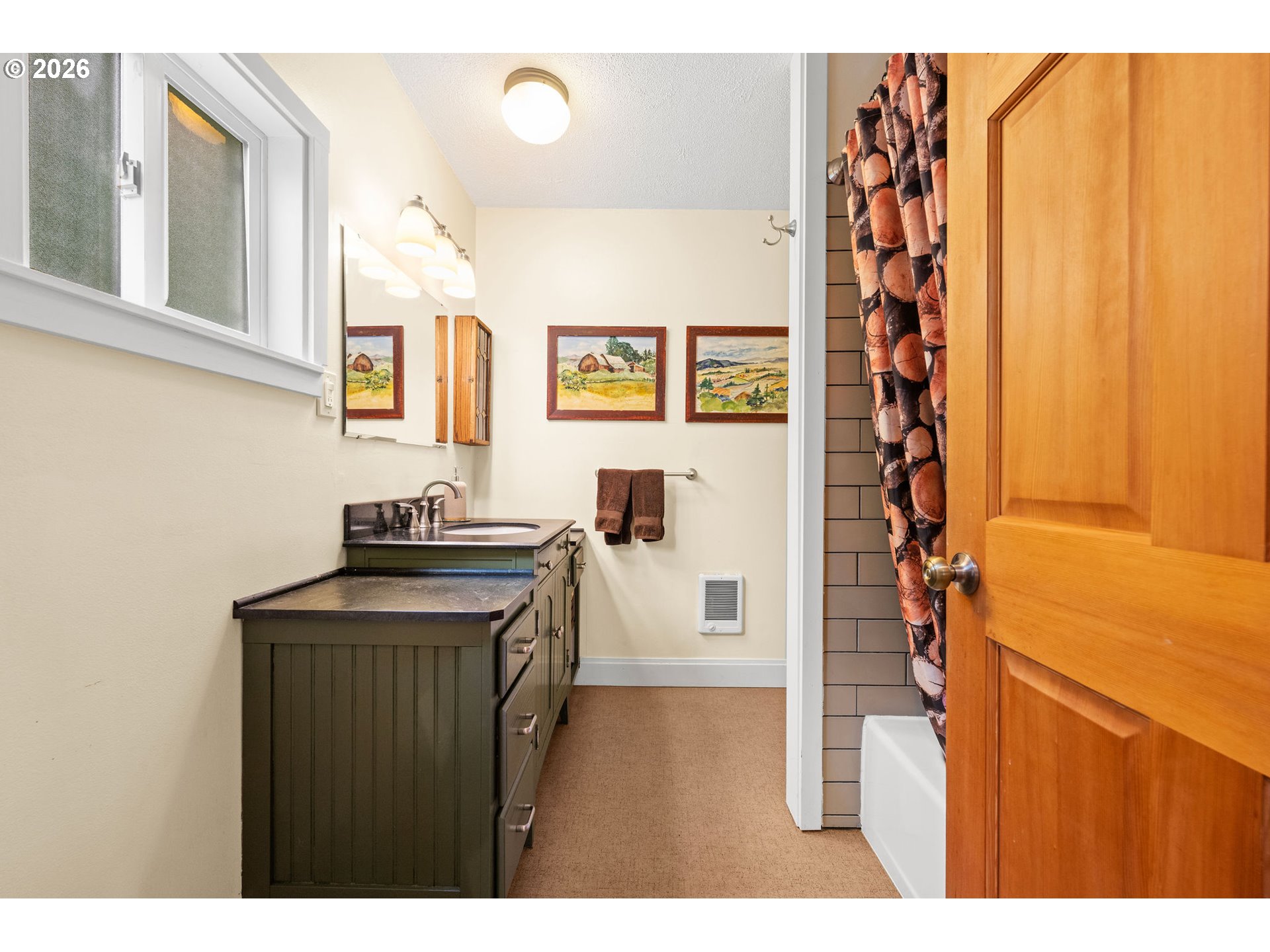 561 Rivington Street Astoria, OR 97103 - Photo 17 of 46