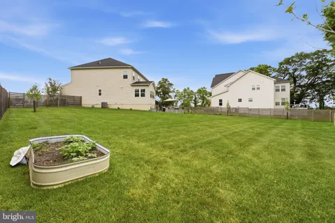 $1,060,000 | 17086 Oxley Farm Road, Poolesville, MD 20837